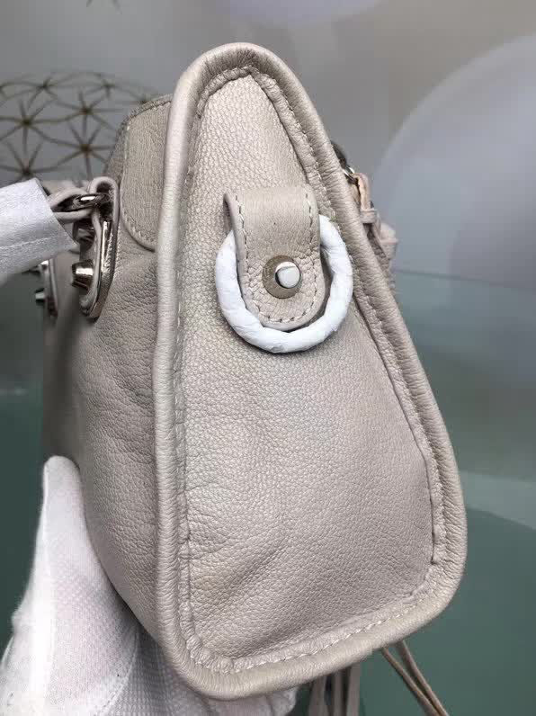 BALENCIAG巴黎世家 原單品質 經典代表作機車包 山羊皮銀邊款 可手提單肩斜跨  BL1052